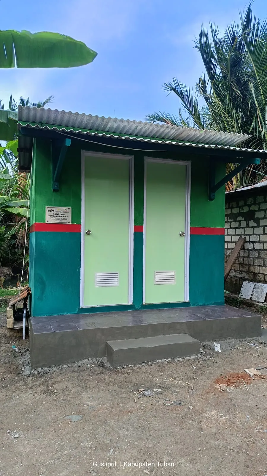 UPZ SIG PEDULI-Bantuan Pembuatan MCK